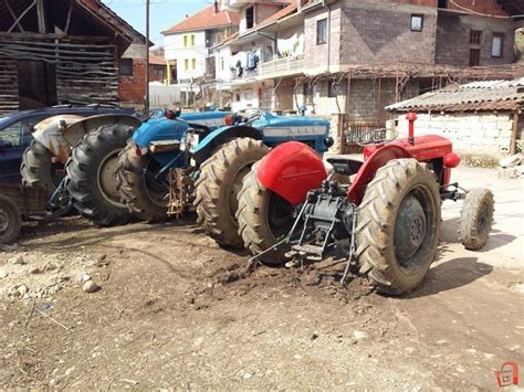 Polovni lanci za traktor sa žiletima, pogodni za sneg, blato. Polovni traktori od Italija | Delčevo