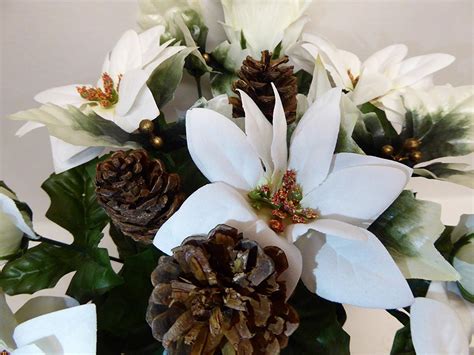 White Christmas Poinsettia Artificial Silk Flowers Arrangement Memoria