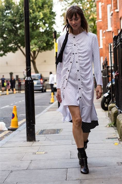 street style from london fashion week spring summer 16 vogue australia