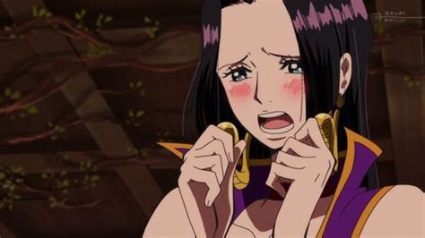 Best Girl In One Piece Nico Robin Vs Boa Hancock Anime Amino