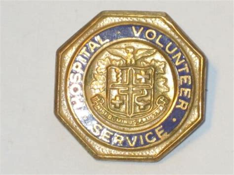 Vintage Hospital Volunteer Service Pin Nisi Dominus Frustra Badge Metal