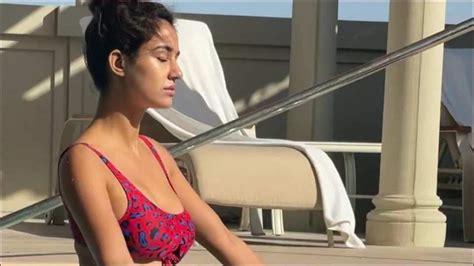Disha Patani Flaunts An Enviable Summer Body Hits The Pool In A Hot