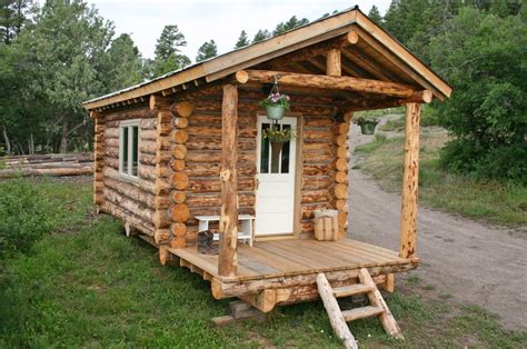 Tiny Log Cabin By Jalopy Cabins Tiny Log Cabins Diy Log Cabin