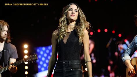 Jana Kramer Feels The Most Loved After Topless Photo Scandal