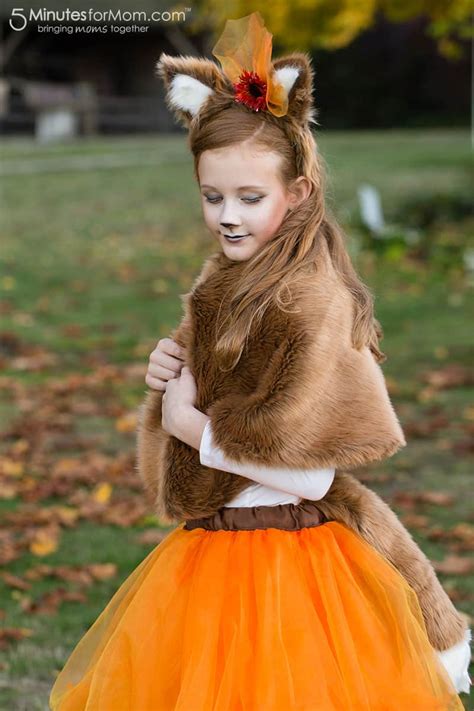 Diy no sew fox tails. DIY Halloween Costumes For Girls - 5 Minutes for Mom