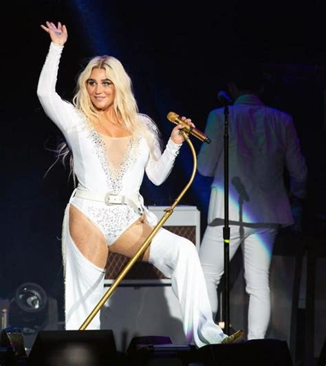 Kesha Nude Leaked Pics And Sex Tape Are Online Scandal Planet