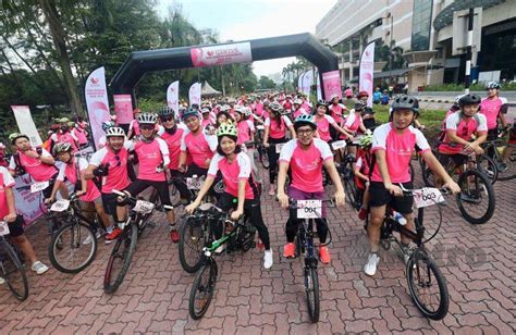 Gejala miom pada wanita , penyebab kanker payudara). Kayuhan kempen kesedaran barah payu dara | Harian Metro