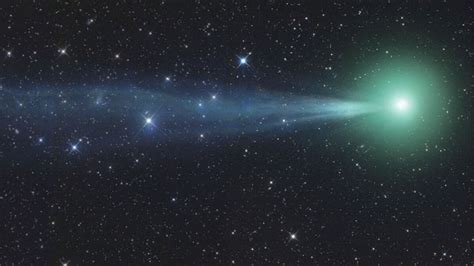 La Comète Lovejoy Visible à Loeil Nu Dans Le Ciel De Janvier