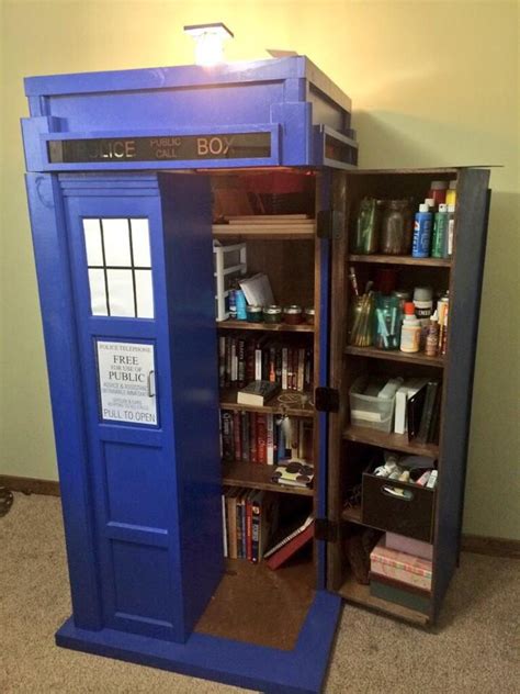 Kyna From Historical Af Podcast Is A Big Ole Nerd And It Shows Tardis