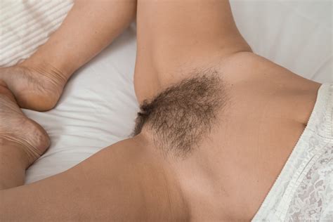 Kaysy Ist Nackt Und Sexy In Ihrem Schlafzimmer