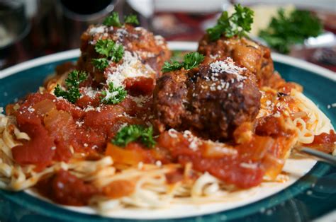 Homemade Italian Spaghetti Sauce With Meatballs Flavorful Journeys