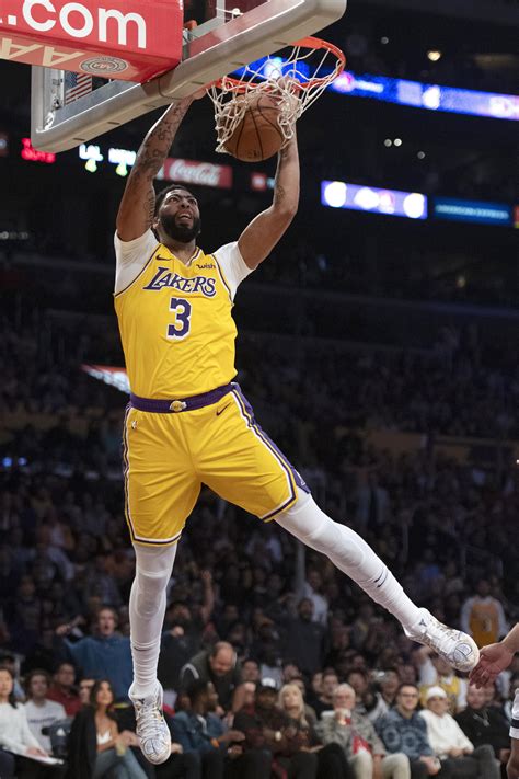 Nba Roundup Anthony Davis Scores 40 Hitting 26 Fts As Lakers Rout