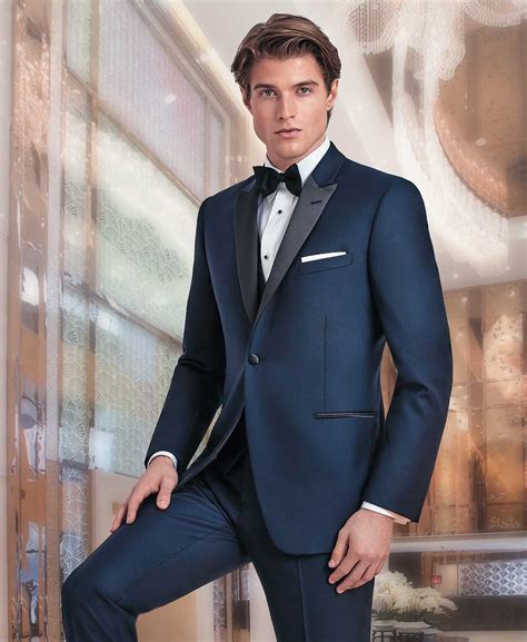 15 Best Wedding Suits For Men 2021 Best Wedding Suits For Grooms
