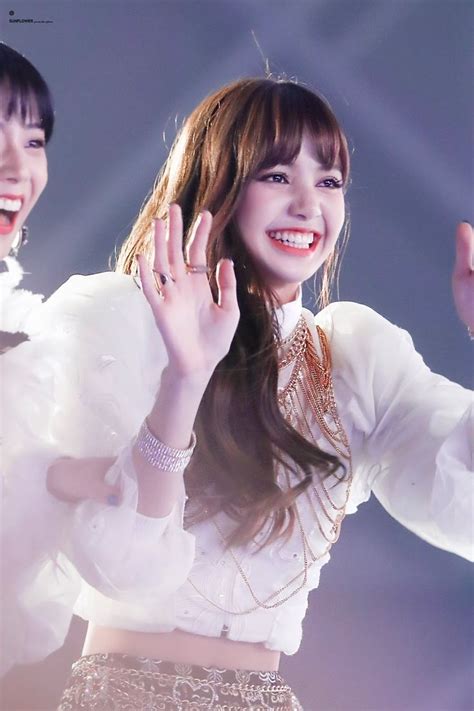 Fancam Photos Blackpink Lisa On Sbs Gayo Daejun Blackpink Lisa