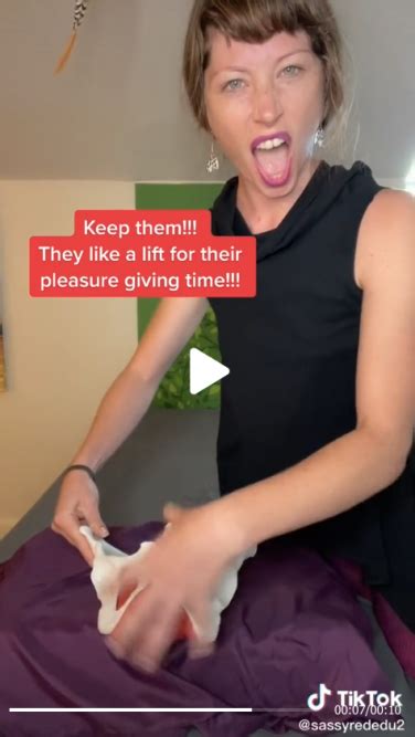 Tiktokkers Are Discovering A Sex Hack Using Pillows But Does It Actually Work Mashable