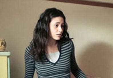 Shameless Star Emmy Rossum So Tired Of Nude Scene Questions