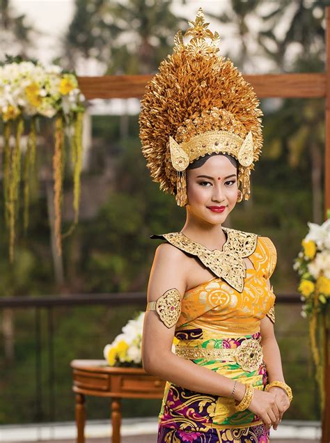 Pancaran Agung Busana Pengantin Bali Weddingku