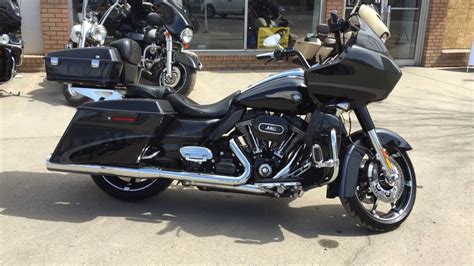 Custom motorcycles haven't been the same since. 2013 Harley-Davidson® FLTRXSE2 - CVO™ Road Glide® Custom ...