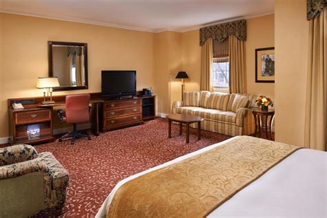 The Dearborn Inn A Marriott Hotel Dearborn Mi 20301 Oakwood 48124
