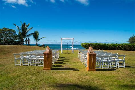 A Simple Destination Wedding At Loulu Palm Estate In Oahu Hawaii