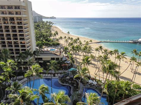Hotel Review Hilton Hawaiian Village Waikiki Beach Resort Travel Codex
