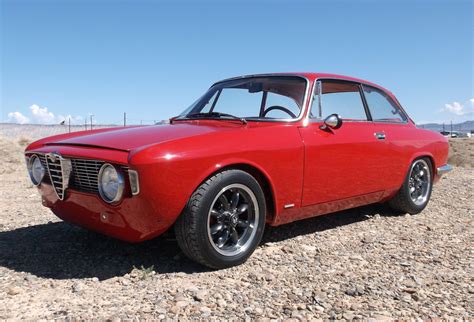 Restored 1965 Alfa Romeo Giulia Sprint Gt For Sale On Bat Auctions Sold For 45000 On