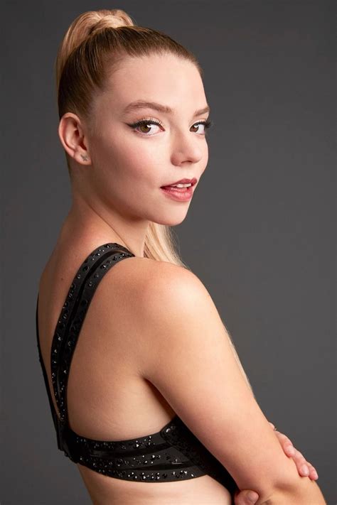 326,118 likes · 14,294 talking about this. Picture of Anya Taylor-Joy