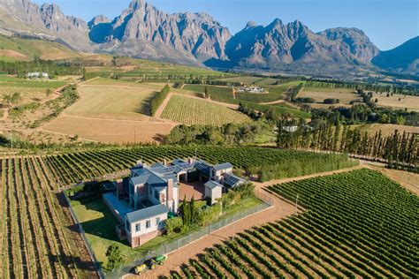 2666 Hectare Wine Farm For Sale Paarl Tk1513415 Pam Golding
