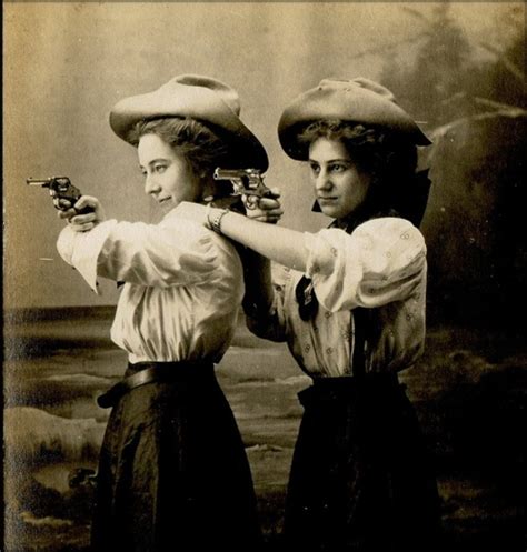 Pin By Nicholai Sorensen On Girls Guns Vintage Cowgirl Vintage Photographs Vintage Photos