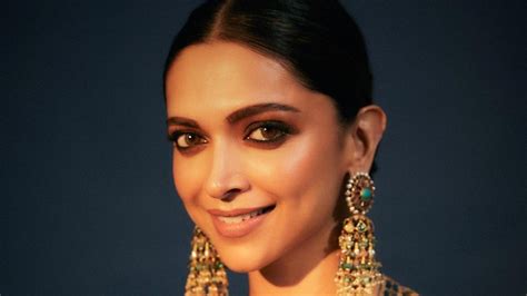 How To Choose Makeup For Indian Skin Tones 6 Tips From Top Celebrity