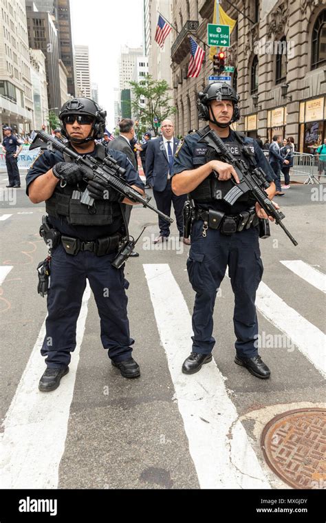 Counter Terrorism Unit Usa Hi Res Stock Photography And Images Alamy
