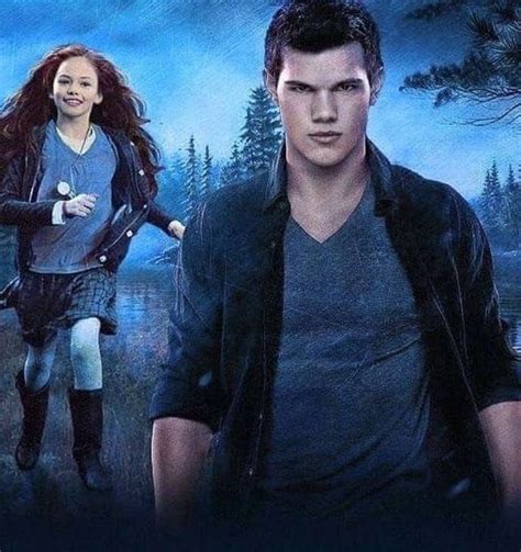 Pin By Twilight Saga On Jacob ♥️⭐️ Renesmee Twilight Book Twilight