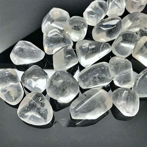 Bulk 1 Kg Crystal Clear Quartz Tumbled Stone Wholesale Bulk Gemstone