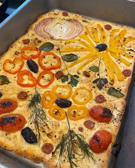 In some places, it is called pizza bianca. Pin on Food