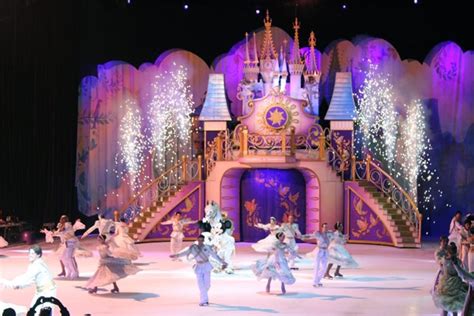 Disney On Ice Presents Dare To Dream