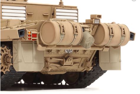 Challenger 2 Desertised 148 Tamiya Car Model