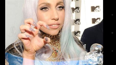Gaga Rocks Um Lady Gaga Nails Stiletto Nails Celebrity Nails
