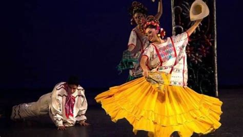 Baile De La Iguana Una Divertida Tradición Guerrerense Mexico Travel