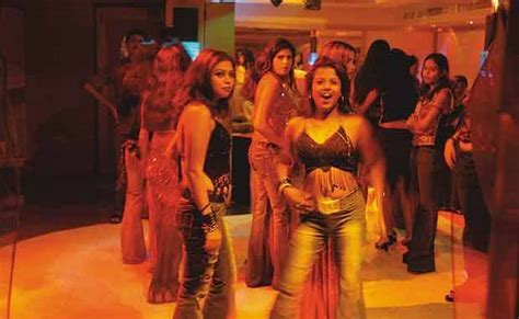 I Too Visited The Dance Bars In Mumbai Manipalblog