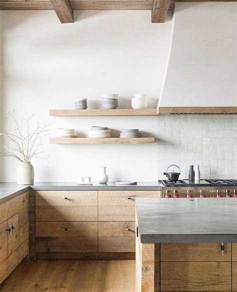 Neutral Minimal Kitchen With Open Shelving In 2020 Kitchen Interior