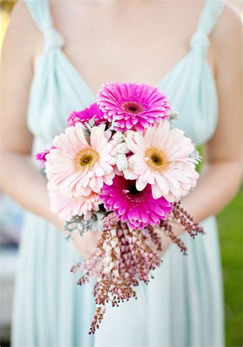 25 Stunning Wedding Bouquets Part 10 Belle The Magazine Daisy