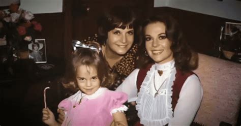 Natalie Wood What Remains Behind Actress Was 4 When Her Narcissistic Mother Pushed Her