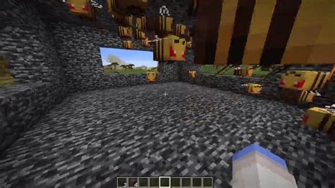 Bees in minecraft is the cutest thing we've ever seen. Bees VS The Wither : Minecraft