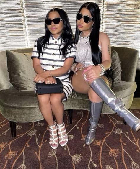 Updatecharts On Twitter Carol Maraj M E De Nicki Minaj Oferecer