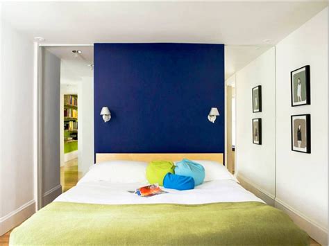 Royal Blue Accent Wall Bedroom Mangaziez