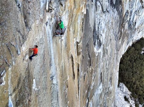 Climbers Clawing Their Way Near Top Of El Capitan Abc News
