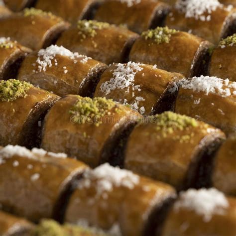 Um Tabuleiro De Doces Pistachio Baklava Imagem De Stock Imagem De