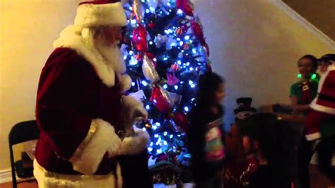 Santa Visiting The Kids On Christmas Eve 2015 Youtube