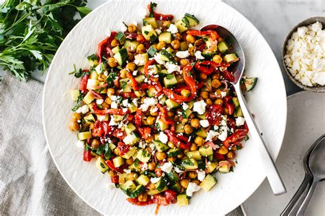 Roasted Red Pepper And Chickpea Salad Downshiftology