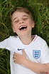 El Príncipe Jorge muy sonriente en su sexto cumpleaños - Foto en Bekia ...